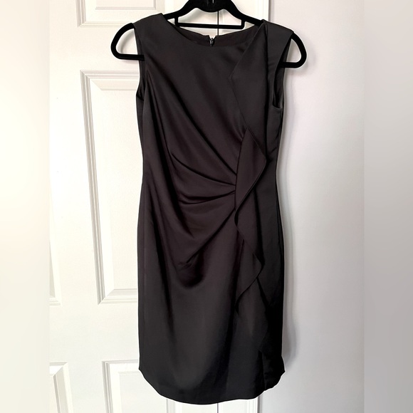 Jones New York Little Black Dress in Size 4 Petite - Picture 1 of 3